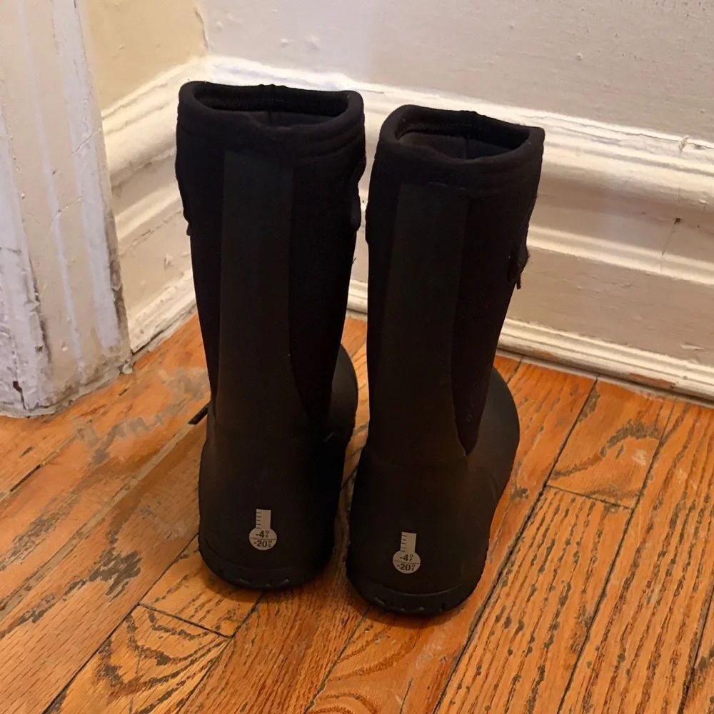 Unisex/ Bogs Kids Black Tall Waterproof Pull-On Boots